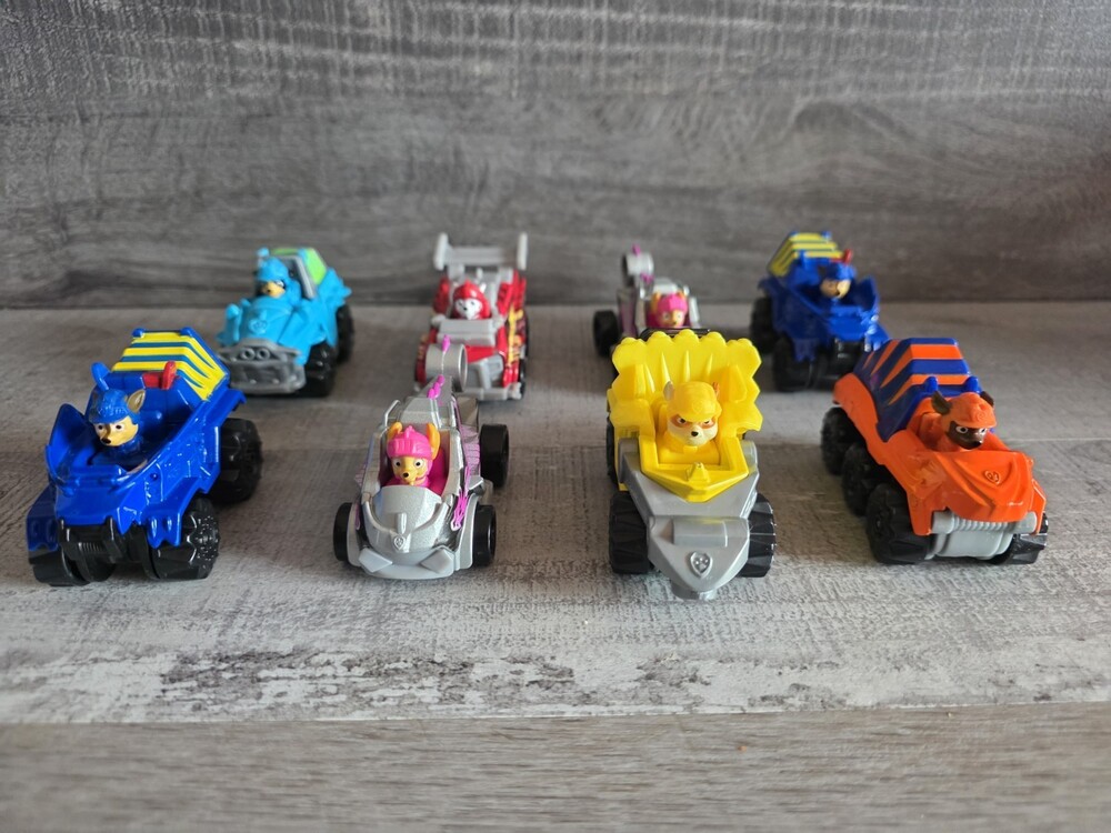 Large Paw Patrol Metal Diecast Car Lot of 8 g40